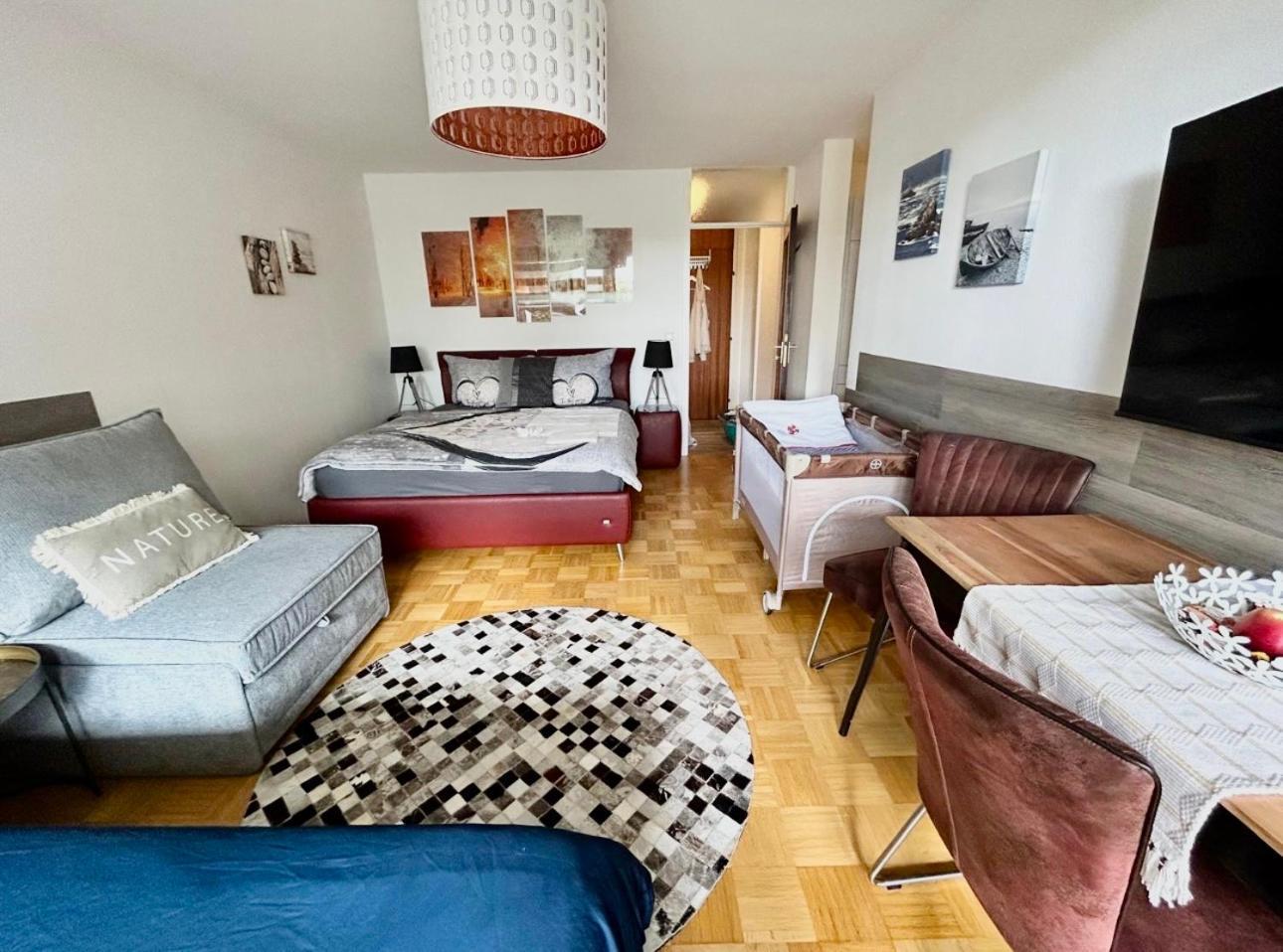 Sunset View Apartment With Logia Ettlingen Dış mekan fotoğraf